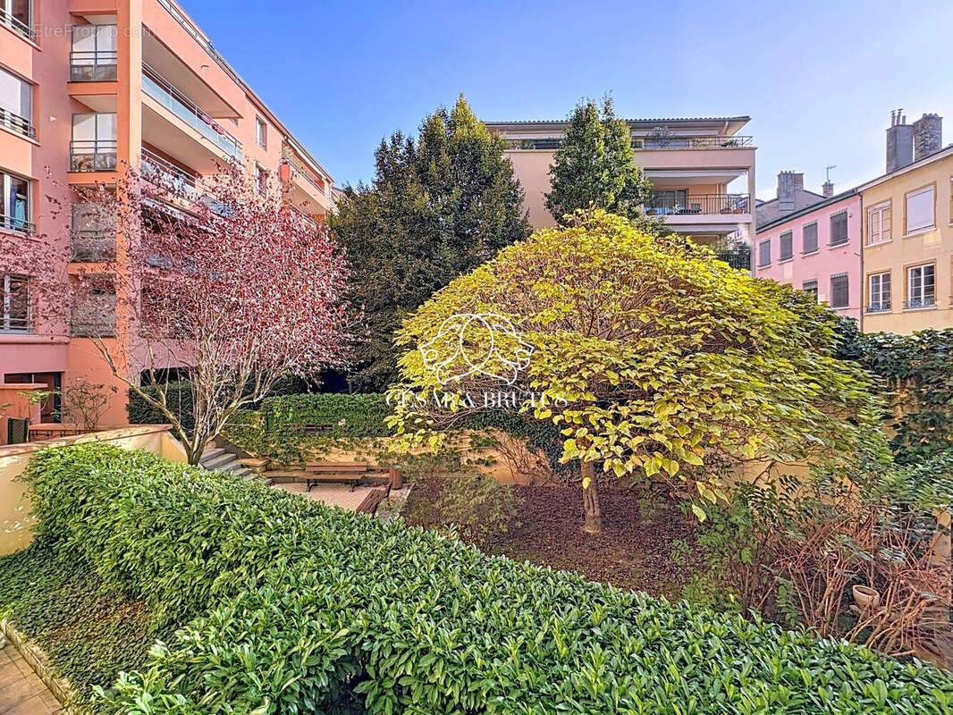 Appartement à LYON-1E