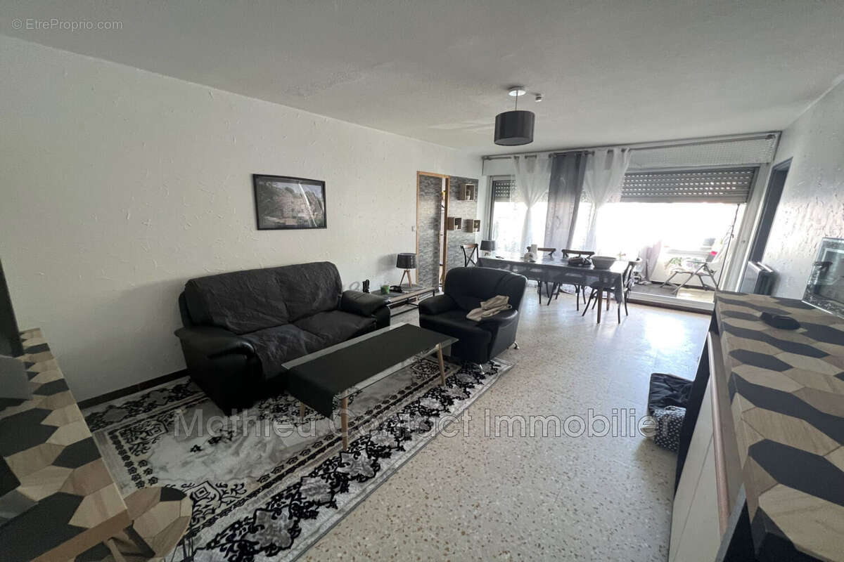 Appartement à NIMES