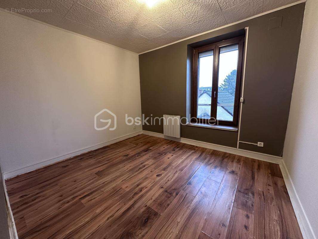 Appartement à GLAIRE