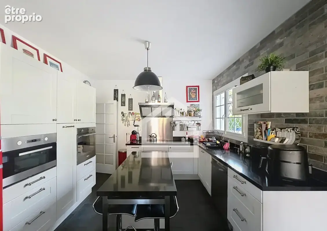 Saint Aubin de Médoc - Maison familiale en exclusivité avec piscine et garage - photo 7