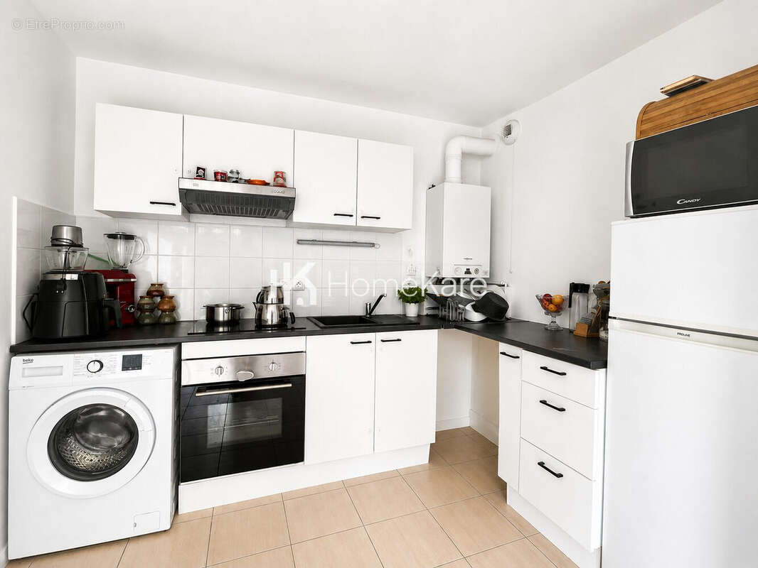 Appartement 44 m² à Cenon  - photo 3
