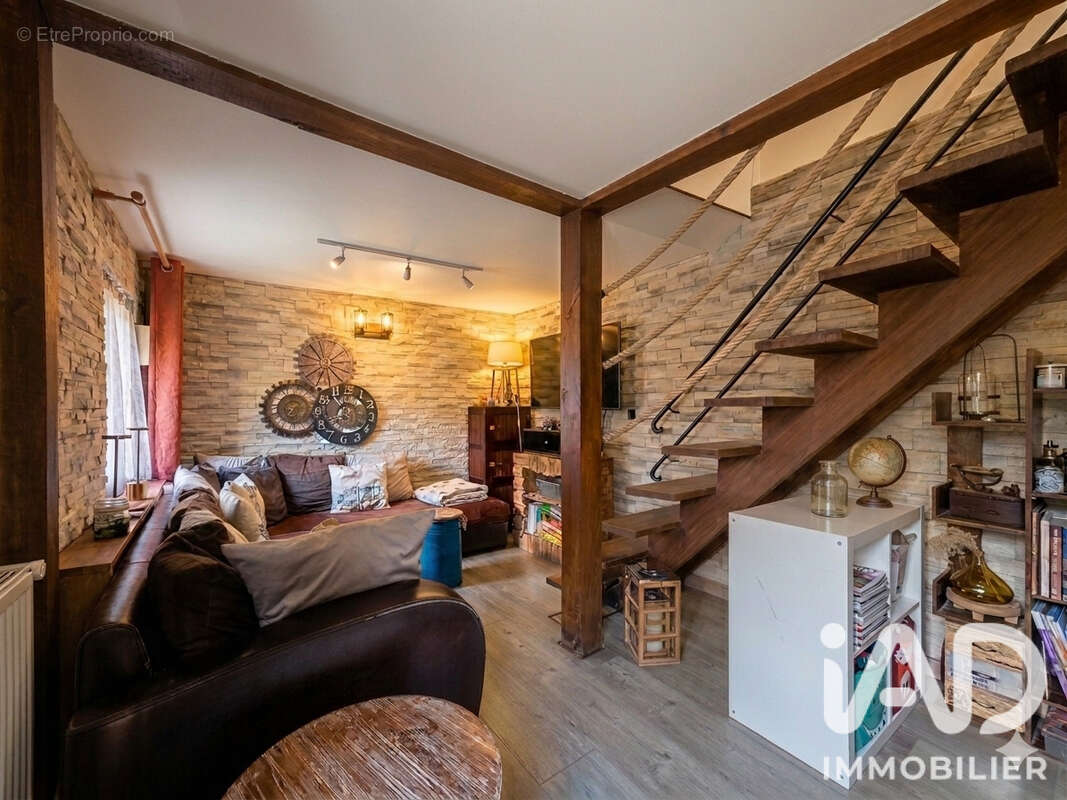 Photo 5 - Maison à ARPAJON