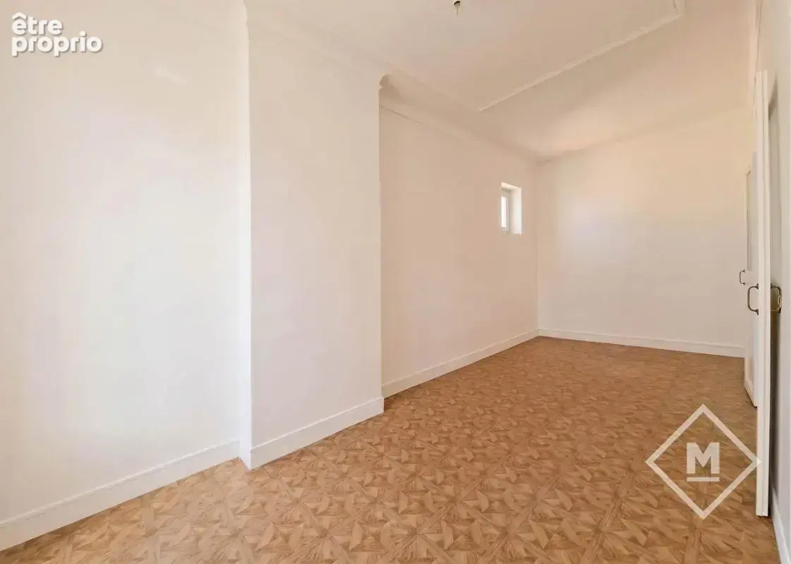 Appartement T2 Lumineux à Vendre - Proche Eugène Pierre Marseille 13005 - photo 10