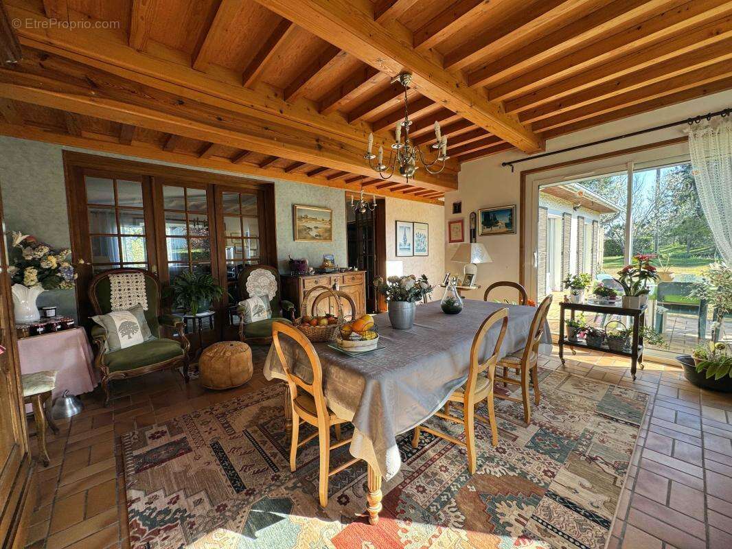 Maison à SAINT-ANDRE-D'APCHON