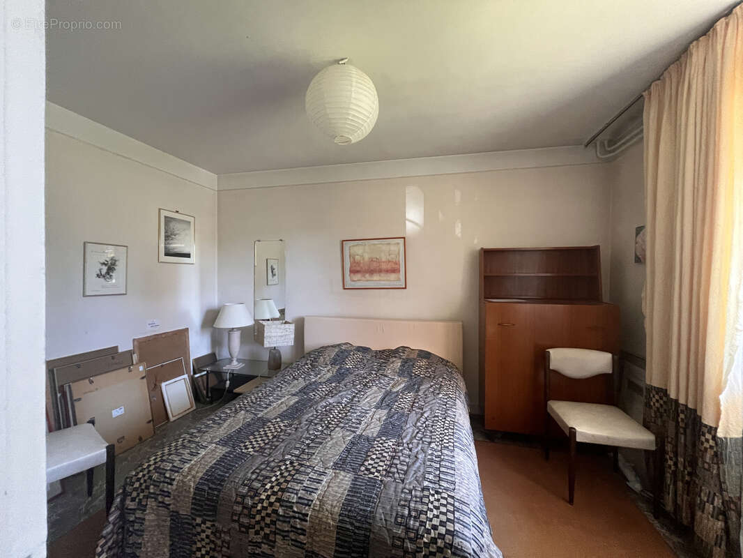 Maison à SAINT-JULIEN-LES-VILLAS