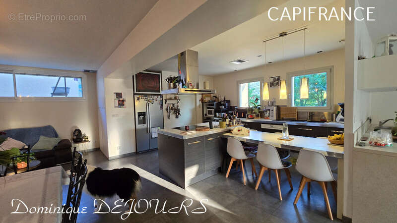 Maison à SAINT-FORTUNAT-SUR-EYRIEUX