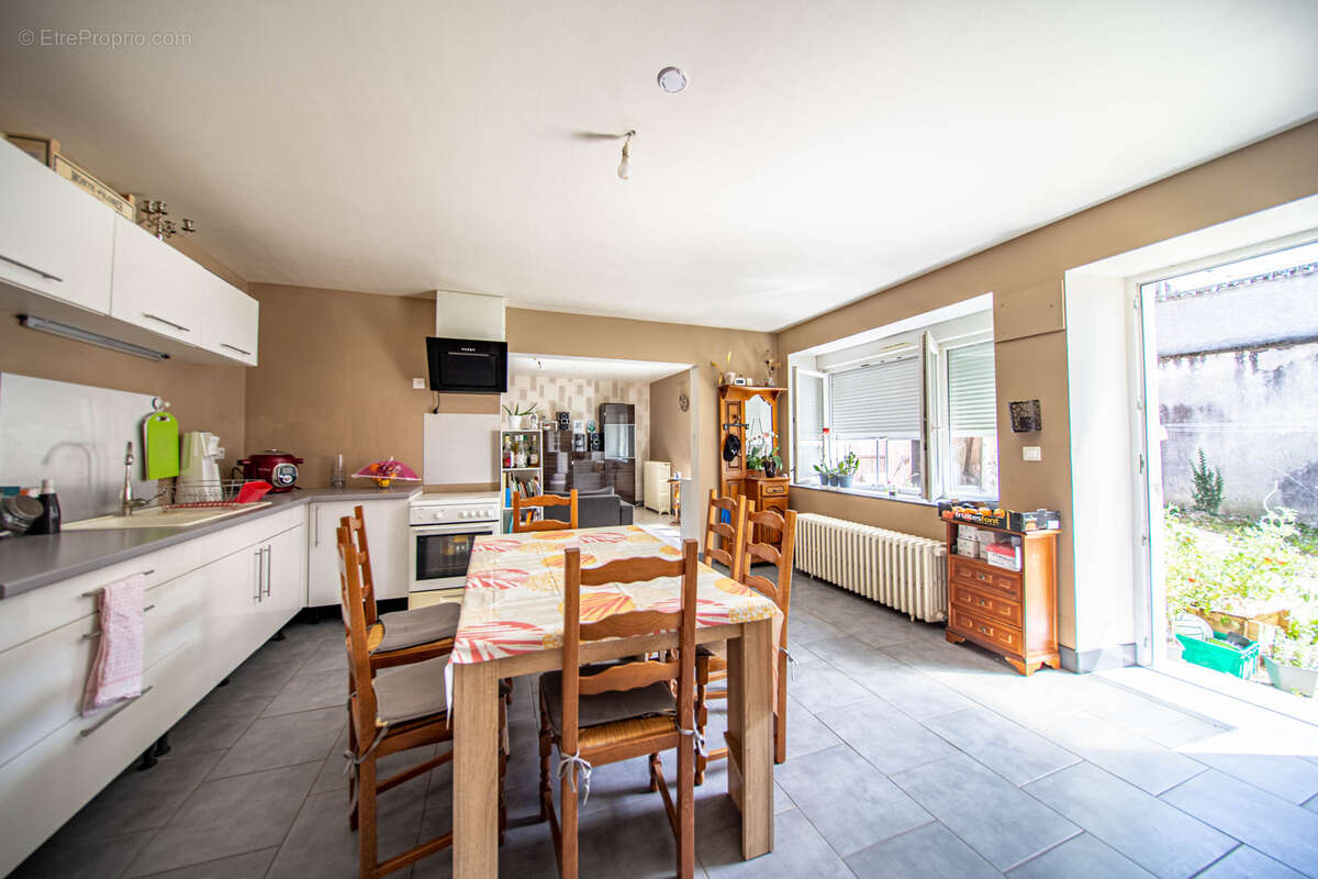 Appartement à VAVINCOURT