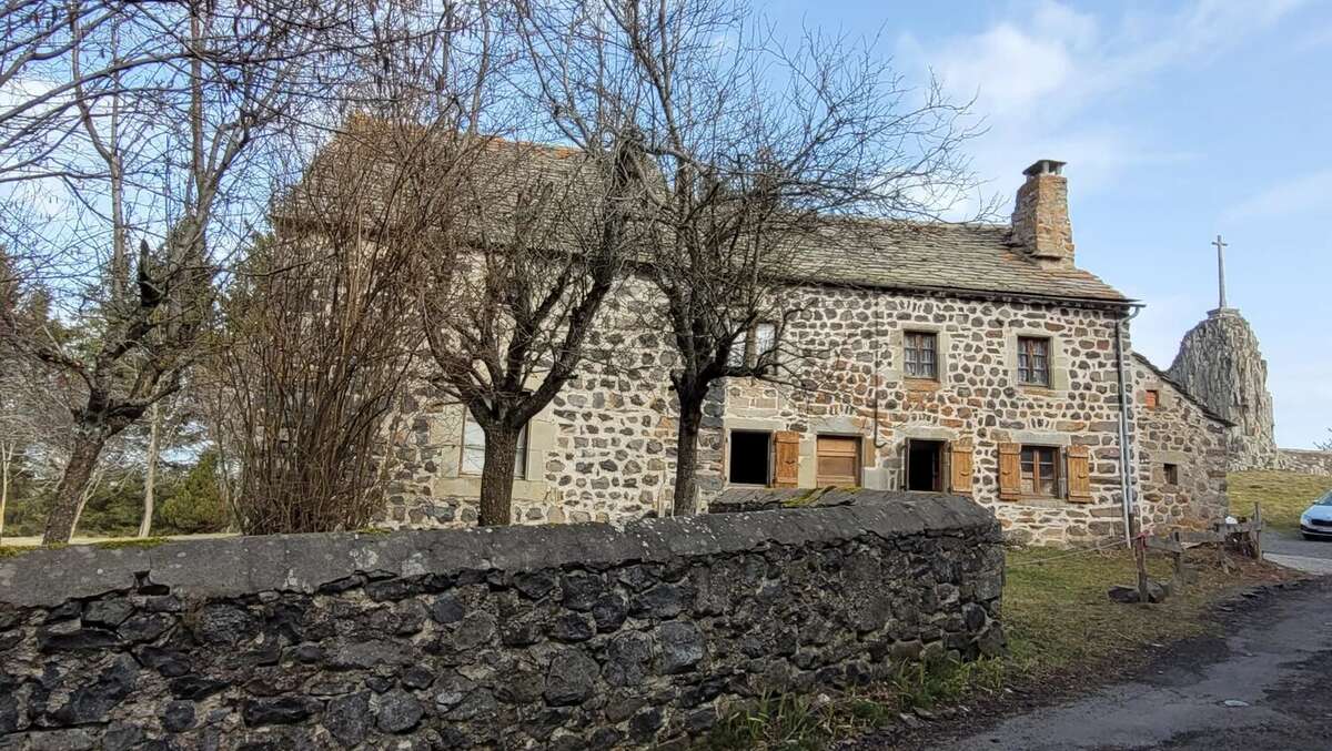 Maison à FAY-SUR-LIGNON