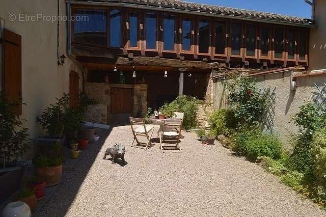 Maison à CORDES-SUR-CIEL