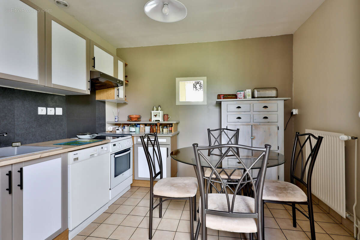 Maison à MARCY-L&#039;ETOILE