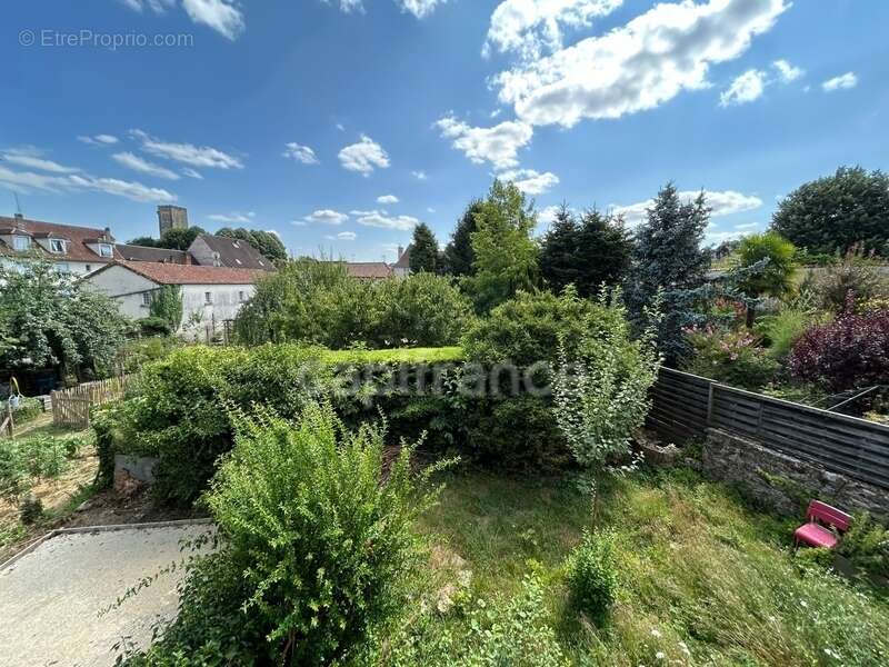 Maison de bourg à vendre 4 pièces env 211m² EXCIDEUIL (24)patio et jardin - photo 6