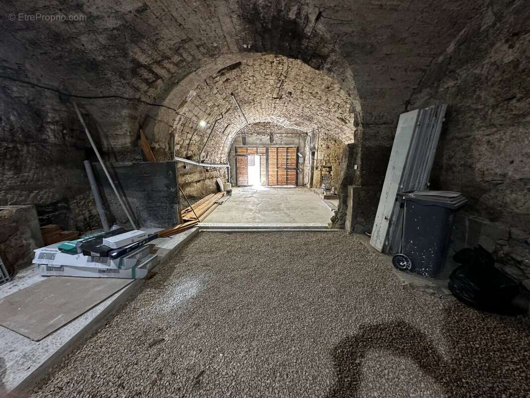 Appartement à MONTBAZIN