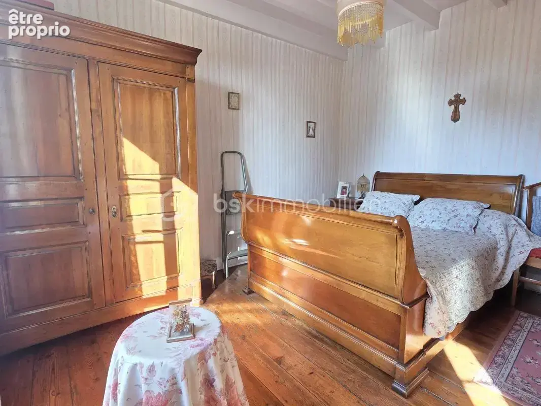Roquefort-maison en pierre a renover 110 m² - jardin- commodites a pied - photo 12