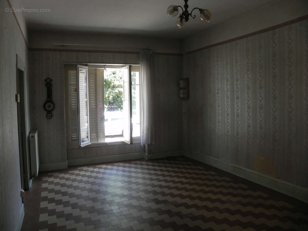 Maison à SENNECEY-LE-GRAND