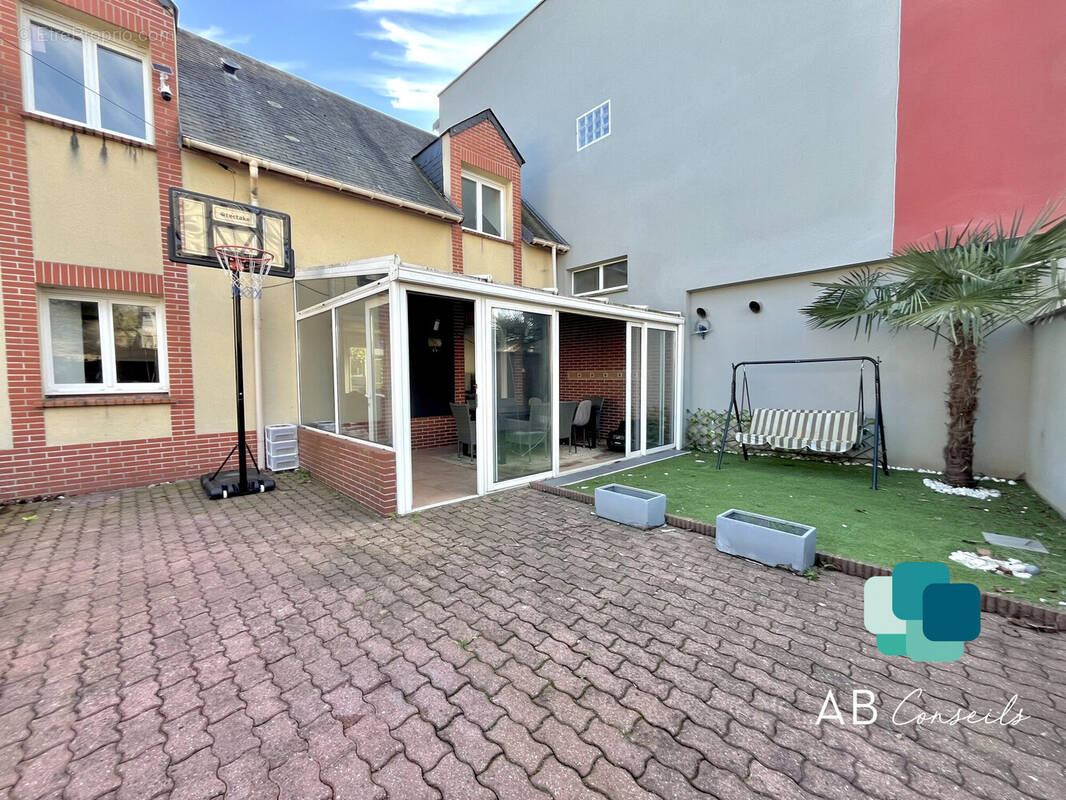 Maison à LE PETIT-QUEVILLY