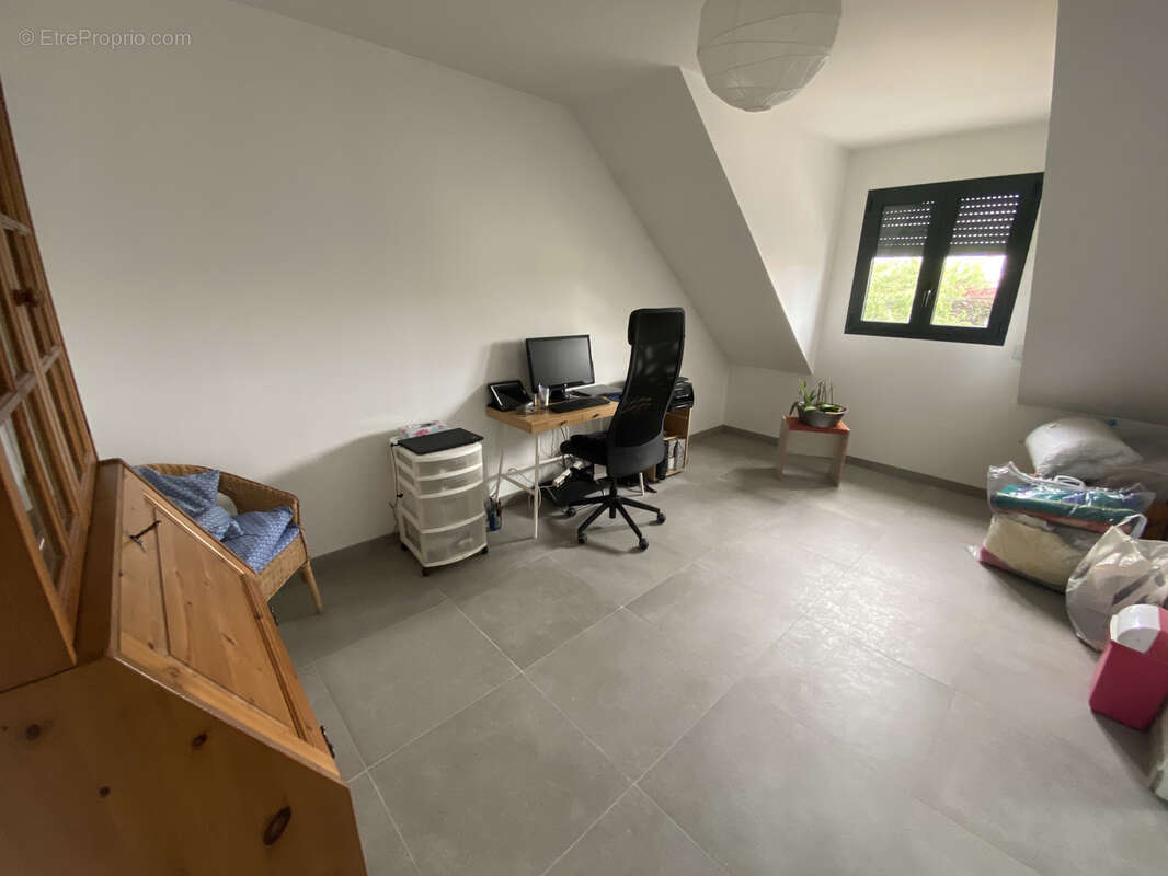 Maison à PARAY-VIEILLE-POSTE