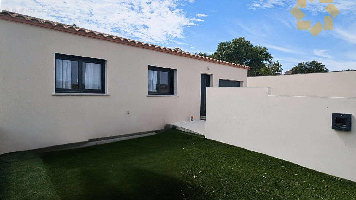 Villa neuve de plain pied avec piscine - photo 4