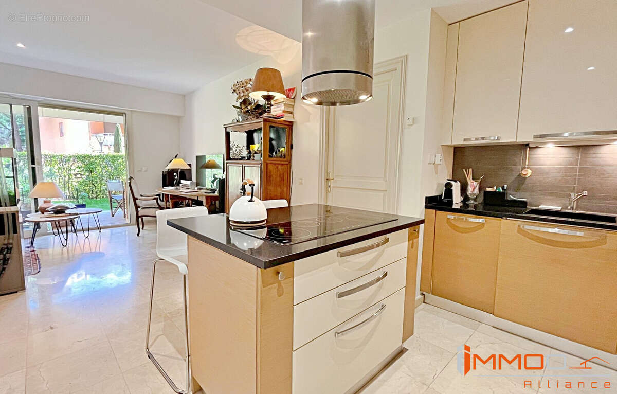 Appartement à THEOULE-SUR-MER