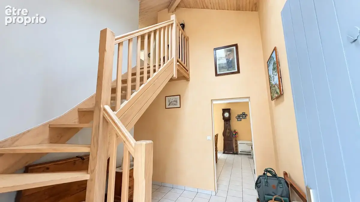 Maison d'architecte  140 m²  4 chambres  terrain de 1 195 m²  tout à pied - photo 10