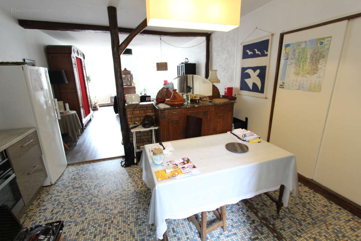 Appartement à LA CHARITE-SUR-LOIRE