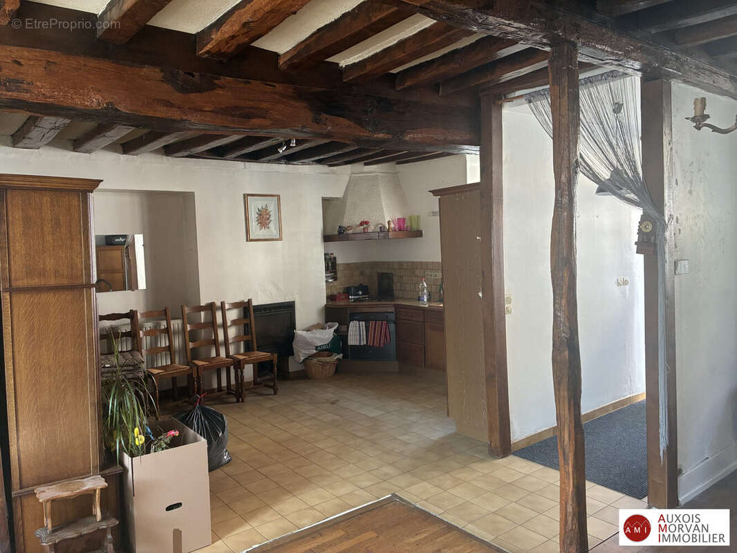 Maison 78 m² à Semur-En-Auxois  - photo 2