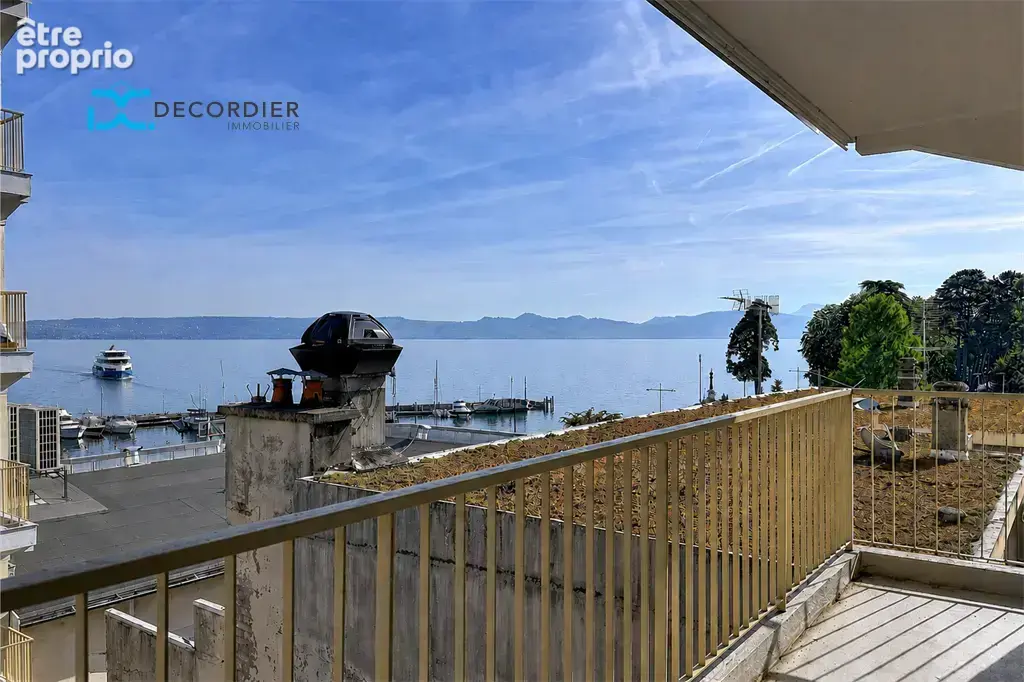 Appartement à EVIAN-LES-BAINS