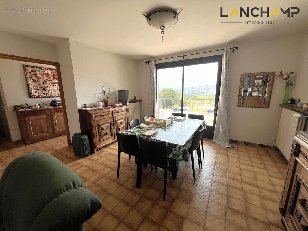 Jolie villa sur grand sous-sol - photo 6