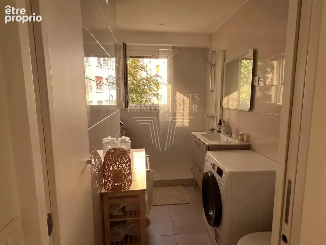 Passy. grand studio renové avec balcon - photo 6