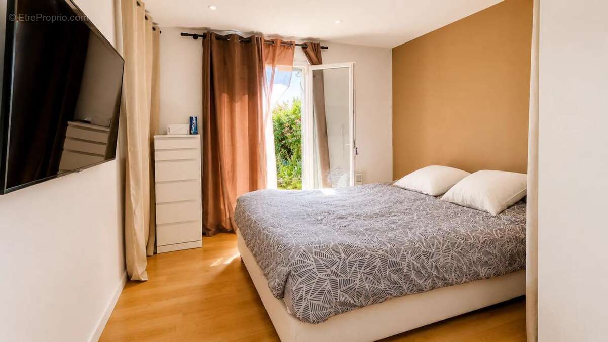 Maison moderne PLAIN PIED de 5 pièces de 110 m² à Crouy-en-Thelle (60) - photo 11