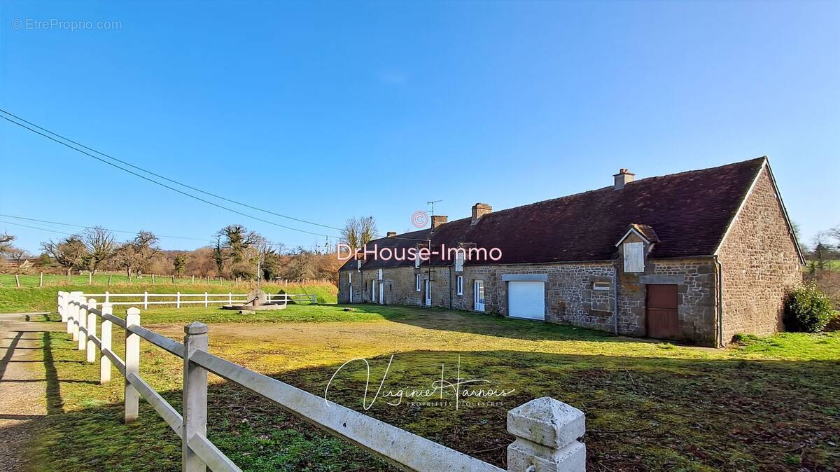 Maison à LA FERTE-MACE
