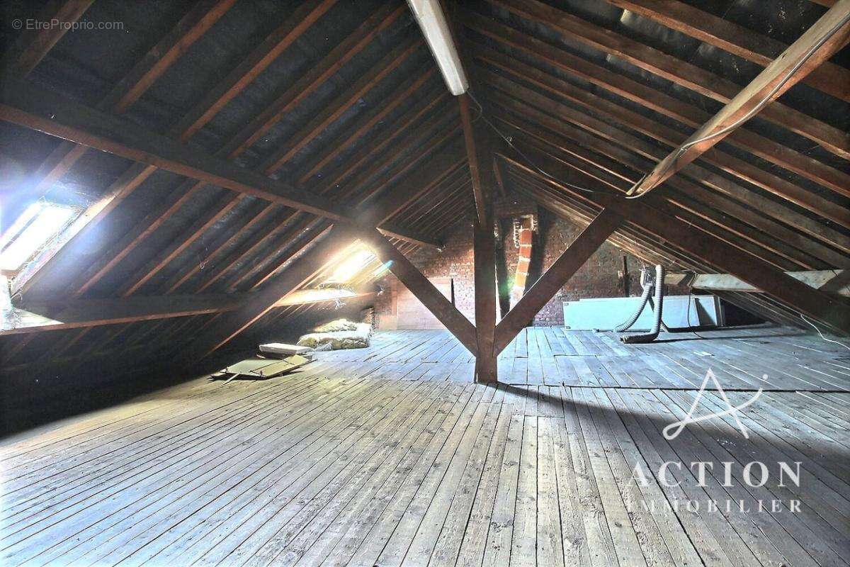 Maison à LYS-LEZ-LANNOY