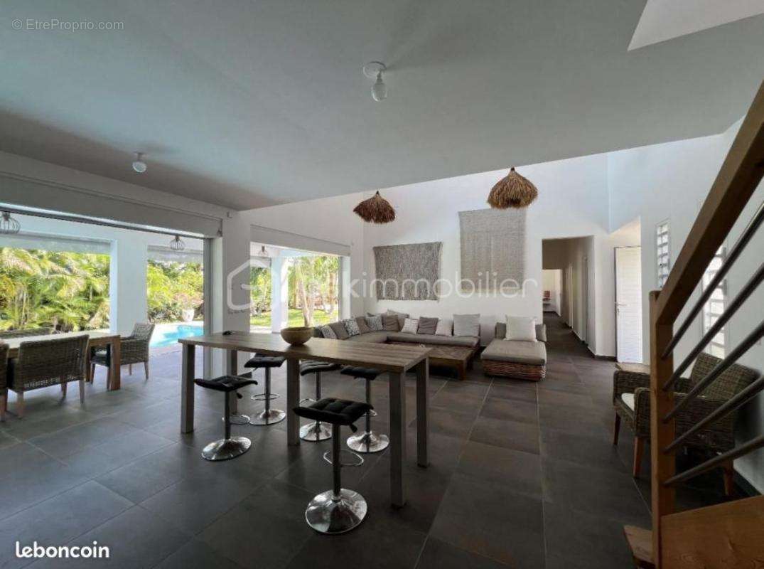 Maison à SAINT-FRANCOIS