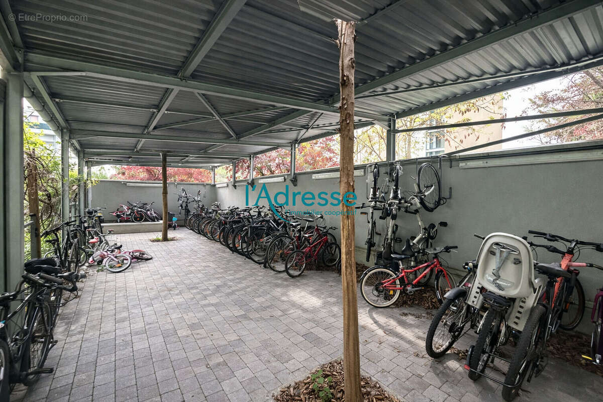 Appartement à NANTERRE