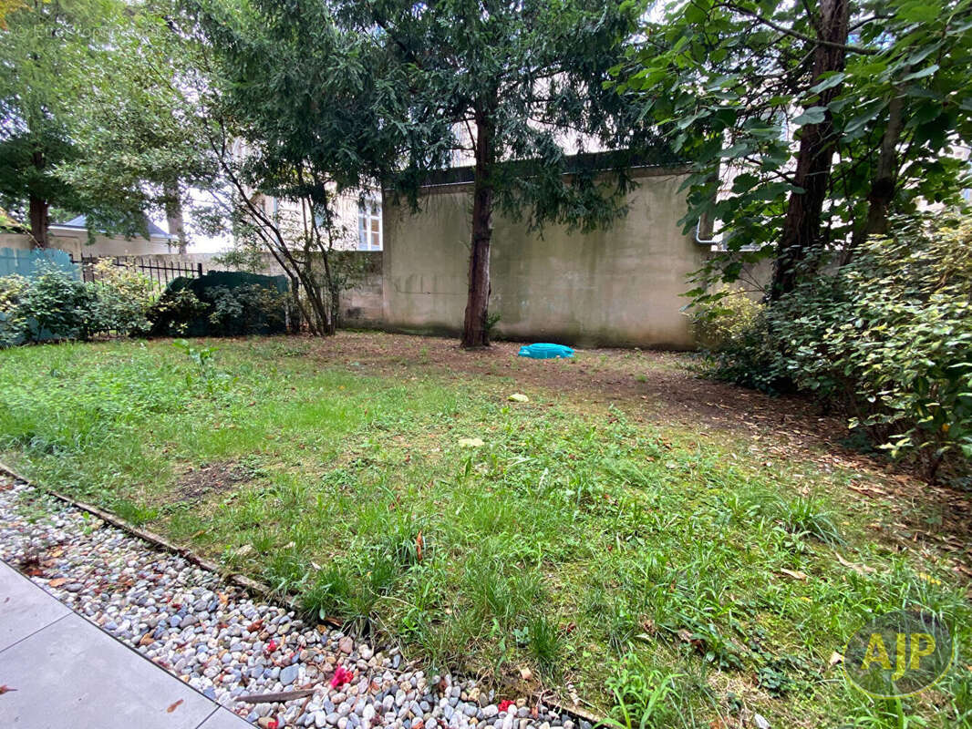 Appartement à LE BOUSCAT