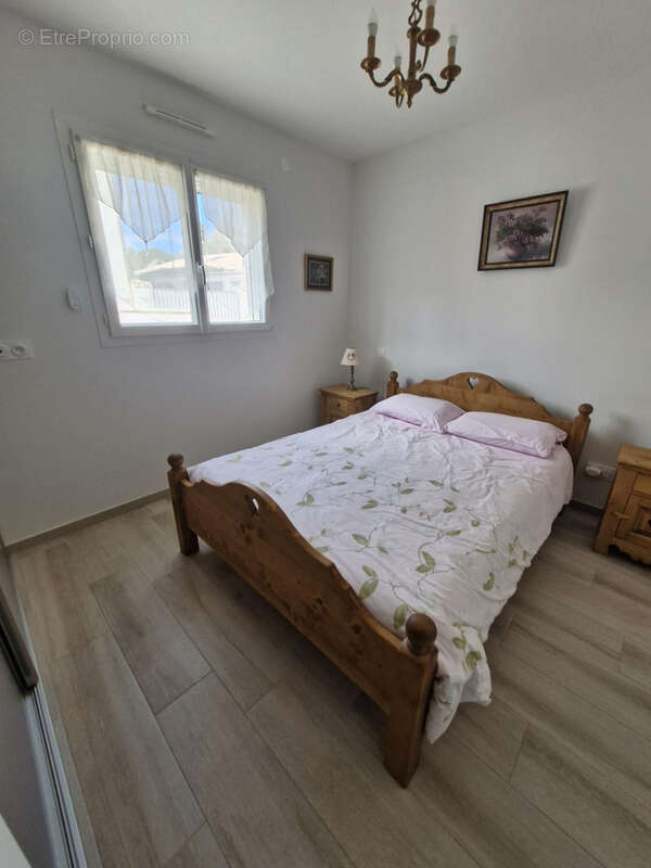 Maison à MESCHERS-SUR-GIRONDE