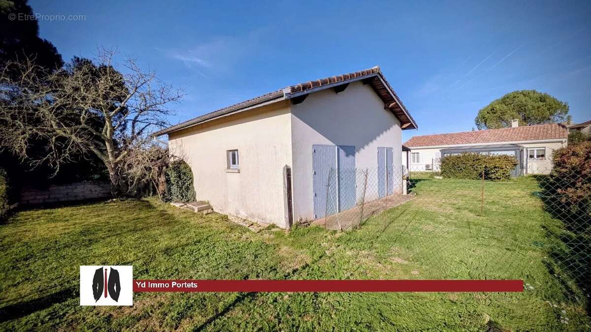 Maison à CASTRES-GIRONDE
