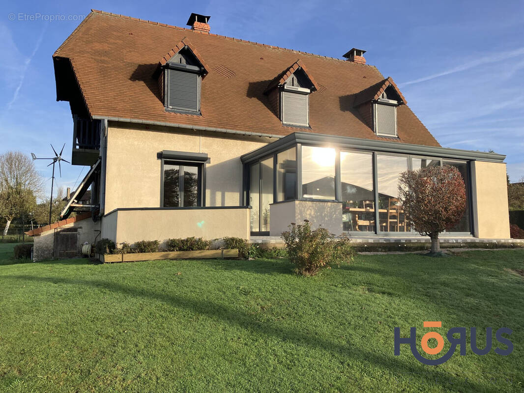 Maison à HOUPPEVILLE