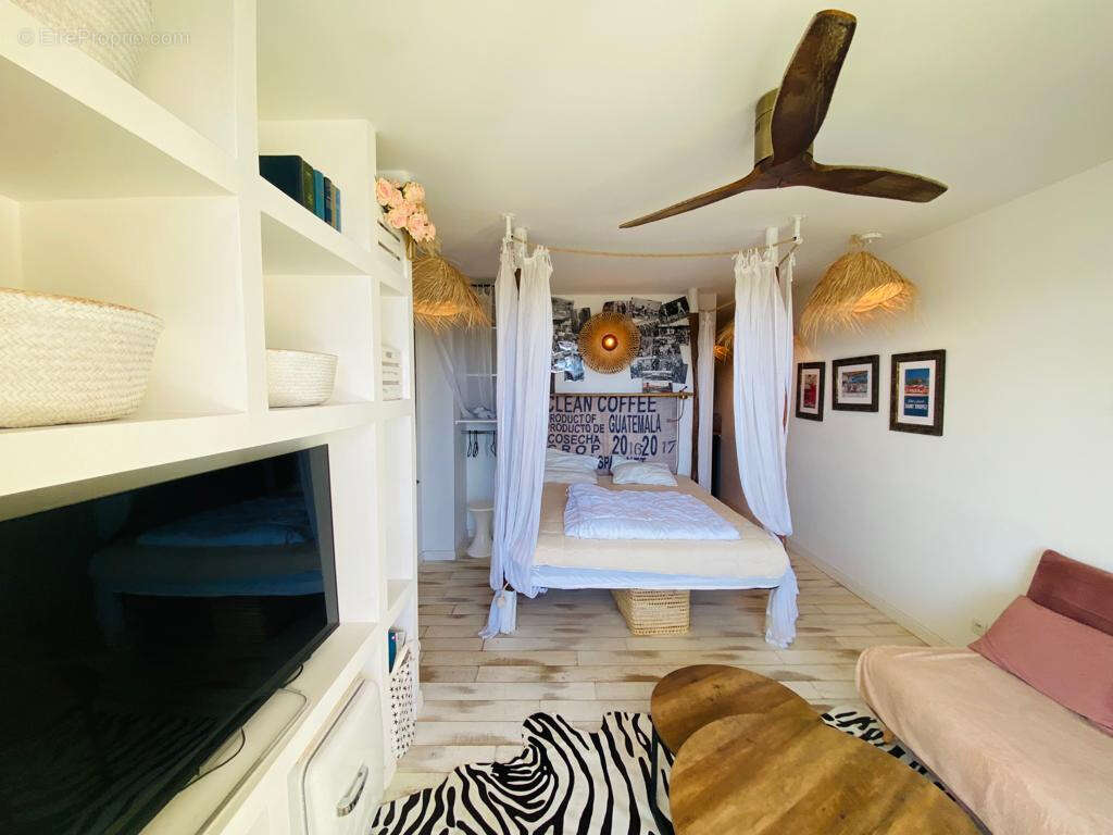 Appartement à GRIMAUD