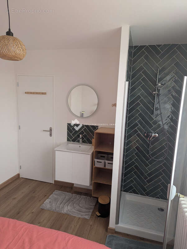 Appartement 89 m² à Ville-La-Grand  - photo 9