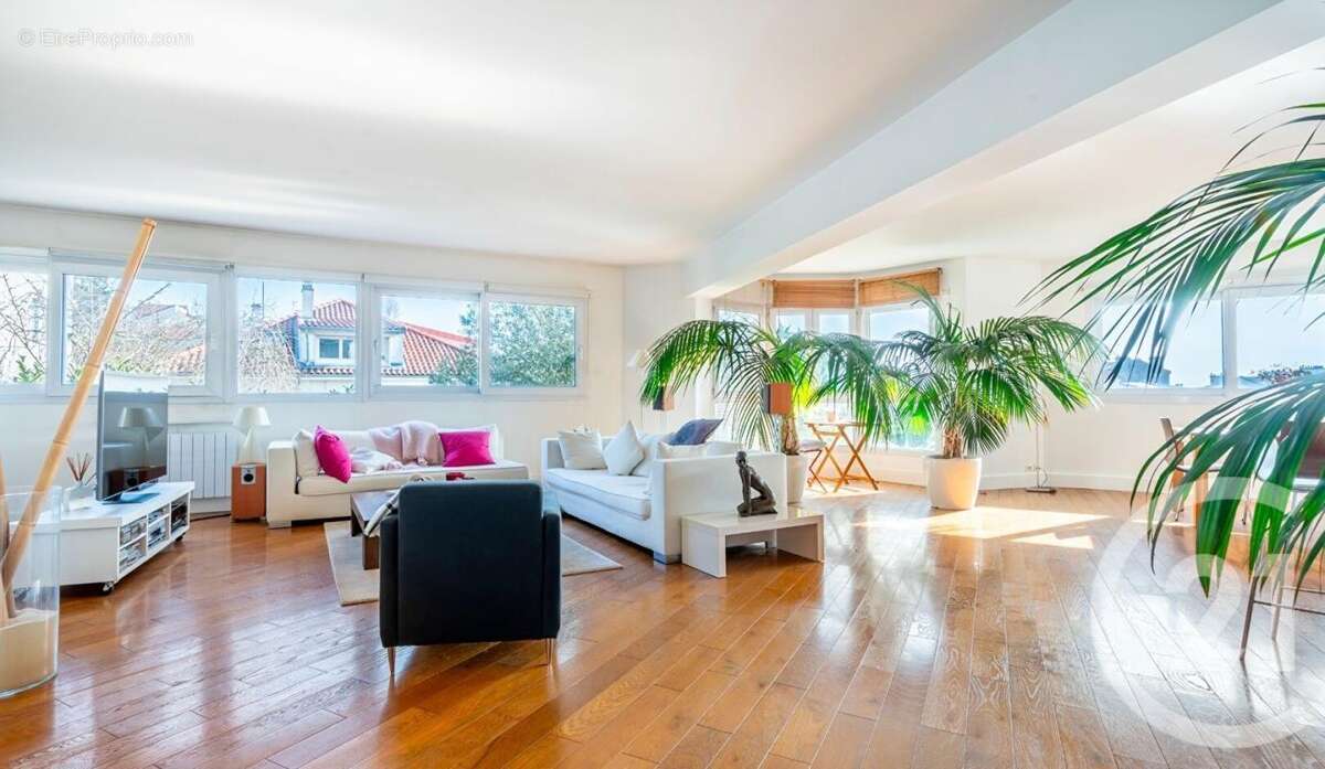 Appartement 152 m² à Fontenay-Sous-Bois  - photo 7