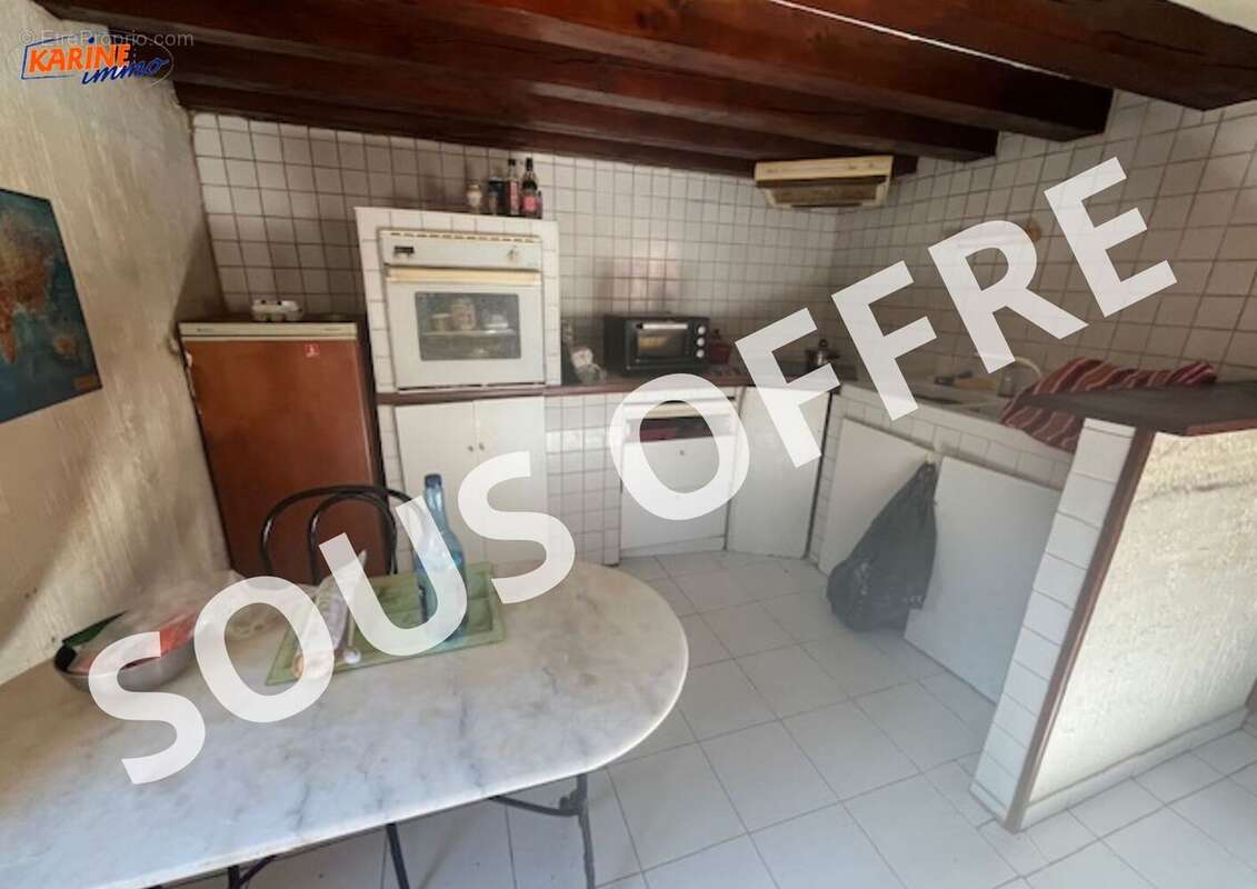 Appartement 39 m² à Fontaines-Saint-Martin  - photo 2