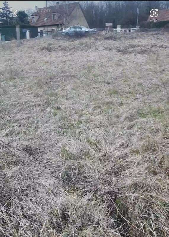 Photo 3 - Terrain à VILLETTE