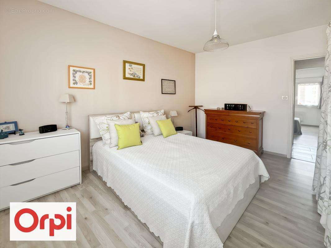 Appartement À Vendre - photo 10