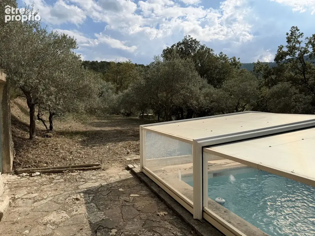 Maison de plain-pied avec piscine - photo 2