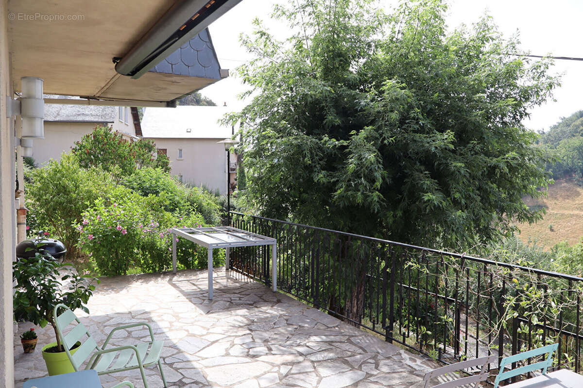 Charmante maison rénovée à Rodez - Calme, vue dégagée et grands volumes - photo 9