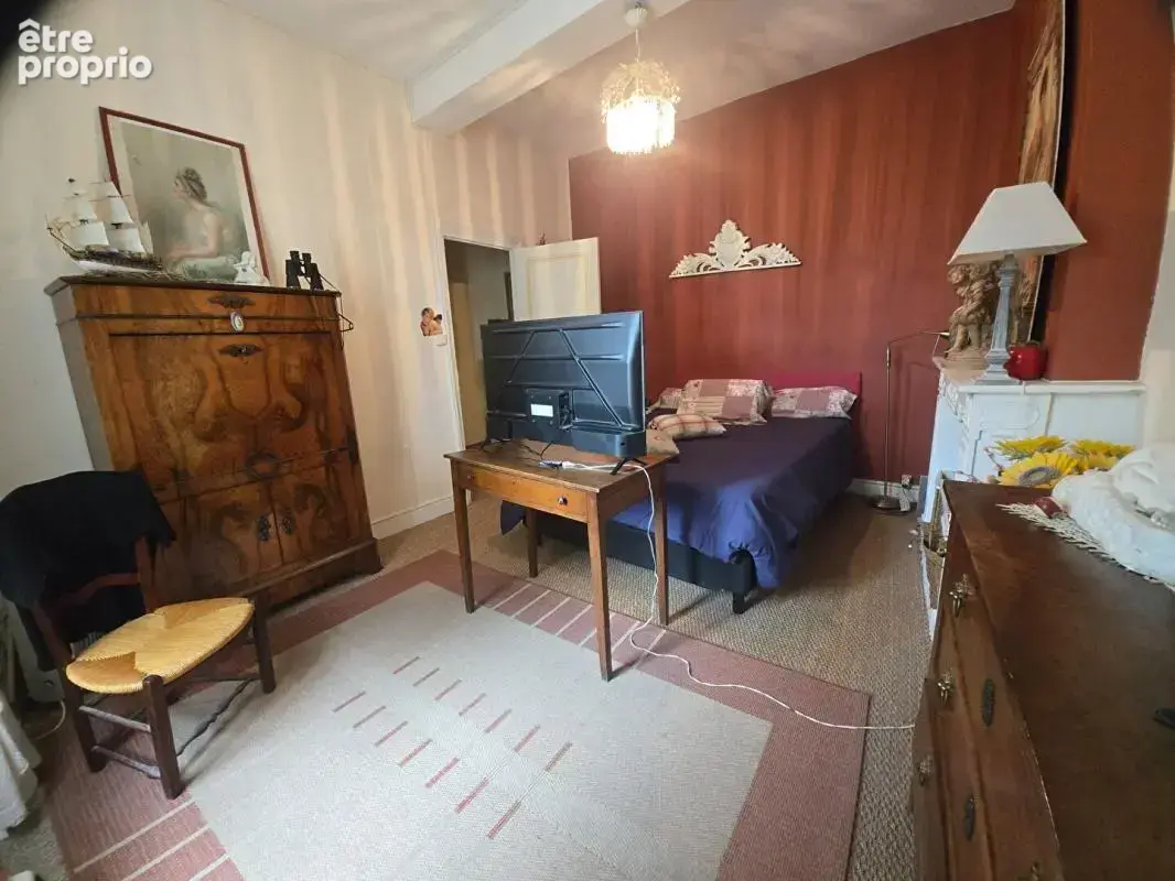 Lezignan , maison de ville plus 3 locaux loues - photo 5