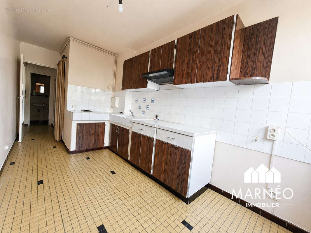Appartement 71 m² à Chalons-En-Champagne  - photo 2