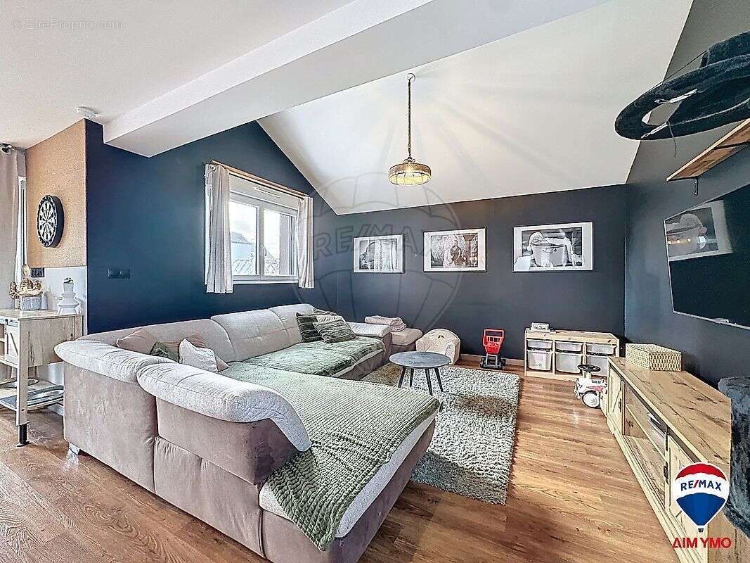 Maison à SAINTE-CROIX-EN-PLAINE