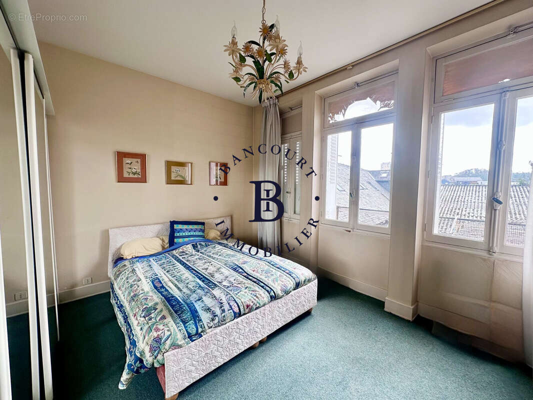Appartement à BRIVE-LA-GAILLARDE