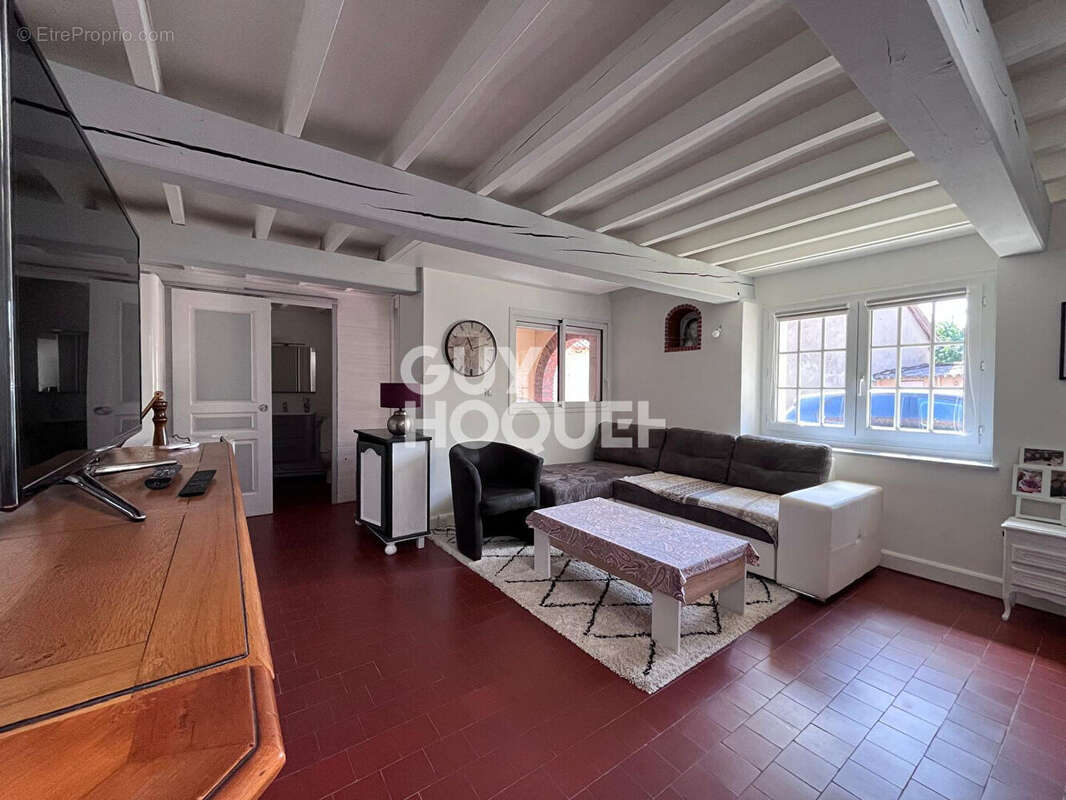 Maison à SAINT-LUPERCE